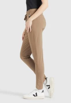Khujo LYNDSY Pantalon De Survêtement Khaki Femme -khujo Soldes 05208d19dc0d4394a27e642560464c76