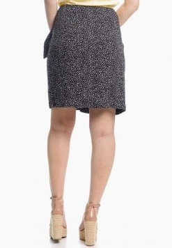 Khujo ARMATA FLOA DO Jupe Portefeuille Black Femme -khujo Soldes 55c58cd11dd94ca79b30f9440cce2b0c