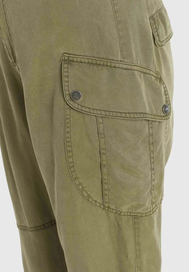 Khujo JOSLIN Pantalon Cargo Khaki Gewaschen Femme 12 Khujo JOSLIN Pantalon Cargo Khaki Gewaschen Femme – Image 10