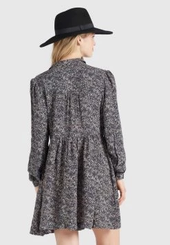 Khujo GISSE Robe Chemise Rosa Femme -khujo Soldes a33d387143d941bc9340664f8de19979